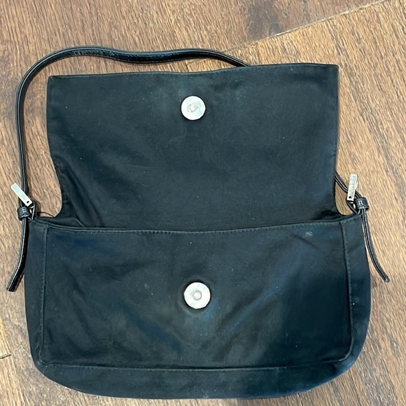 Fendi Black FF Logo Plate Baguette - Picture 4 of 7